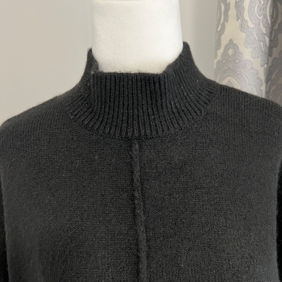 Ann Taylor Factory Petite NEW Crew Neck Pullover Poncho/Sweater - Picture 3 of 15